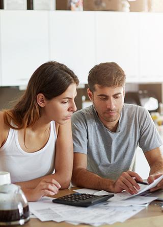 Couple jeune akena demande de prix projet véranda pergola carport poolhouse